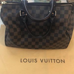 Louis Vuitton Speedy 30